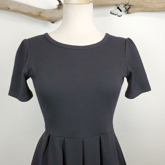 Lularoe amelia black size medium - Picture 6 of 7